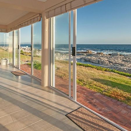 Hermanus Haven, Entire Home, On The Sea, Private Pool, Secure Экстерьер фото