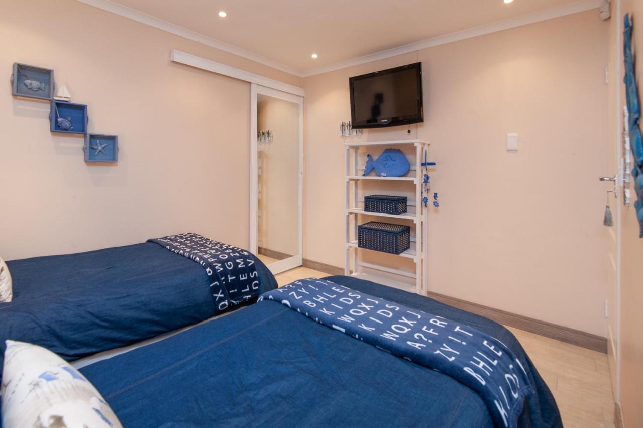 Hermanus Haven, Entire Home, On The Sea, Private Pool, Secure Экстерьер фото
